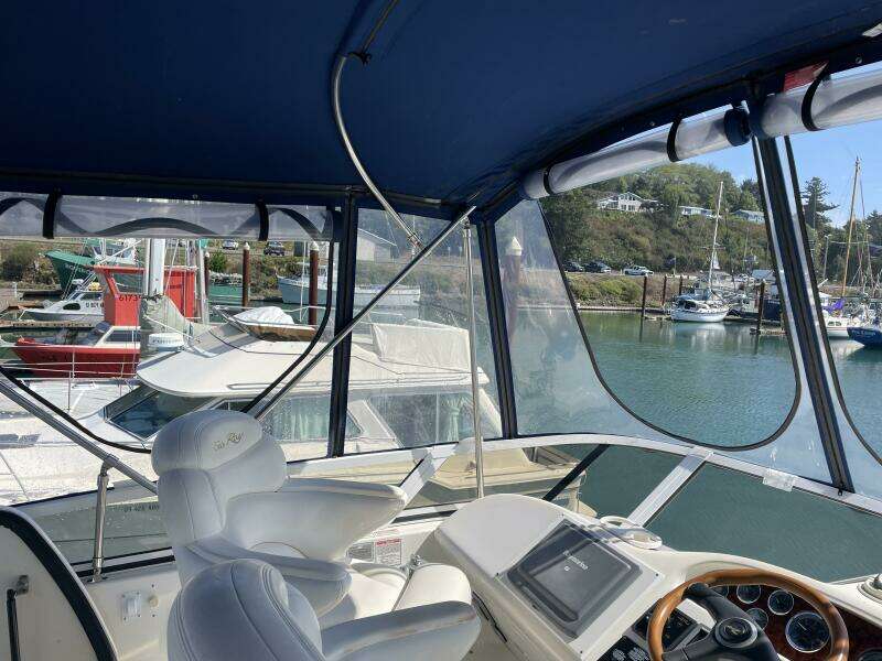 Music Man 42ft Sea Ray Yacht For Sale