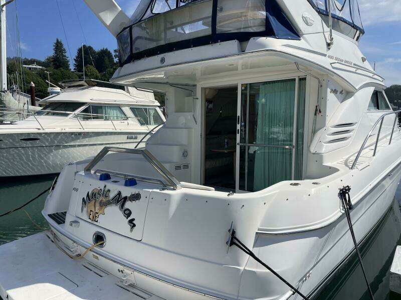 Music Man 42ft Sea Ray Yacht For Sale