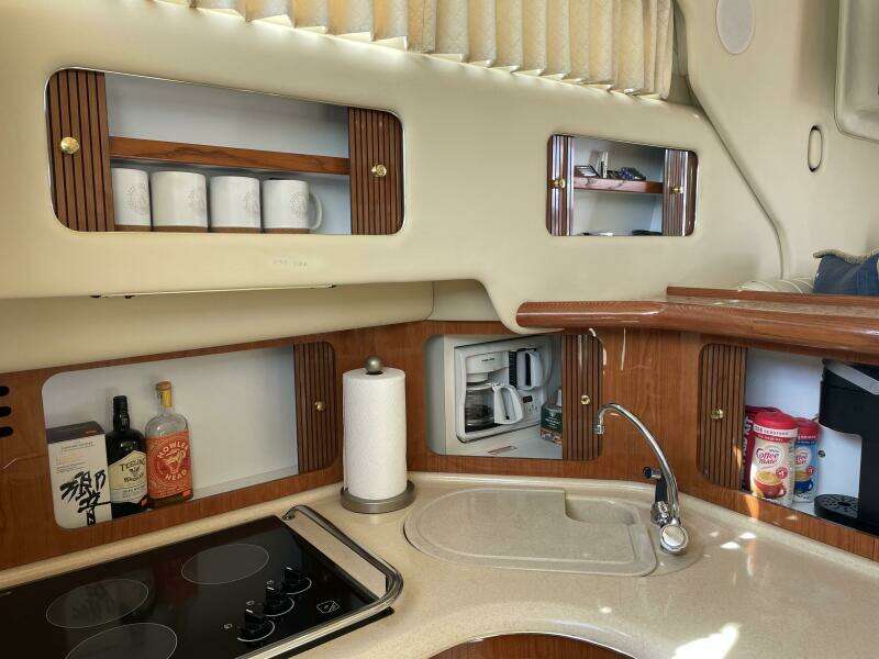Music Man 42ft Sea Ray Yacht For Sale