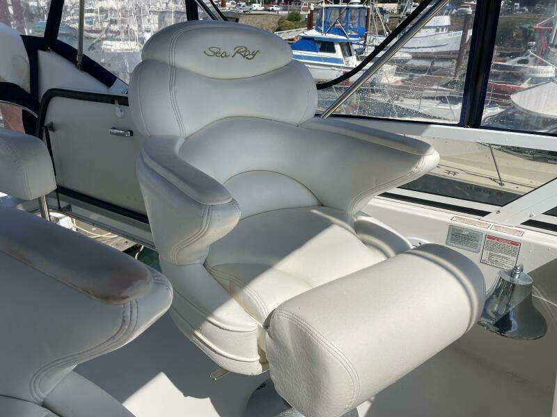 Music Man 42ft Sea Ray Yacht For Sale