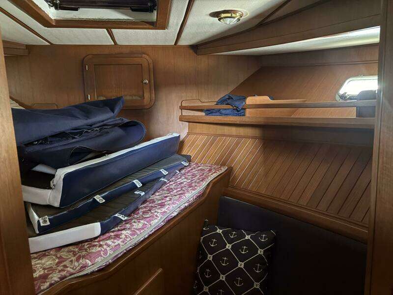 36ft Heritage East Yacht For Sale