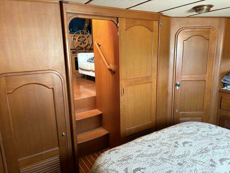 36ft Heritage East Yacht For Sale