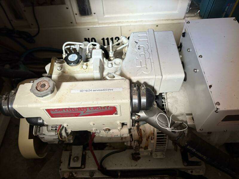 36ft Heritage East Yacht For Sale
