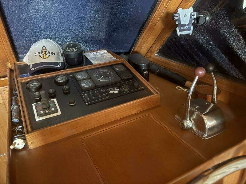 36ft Heritage East Yacht For Sale
