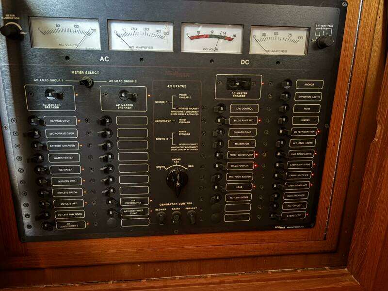 36ft Heritage East Yacht For Sale