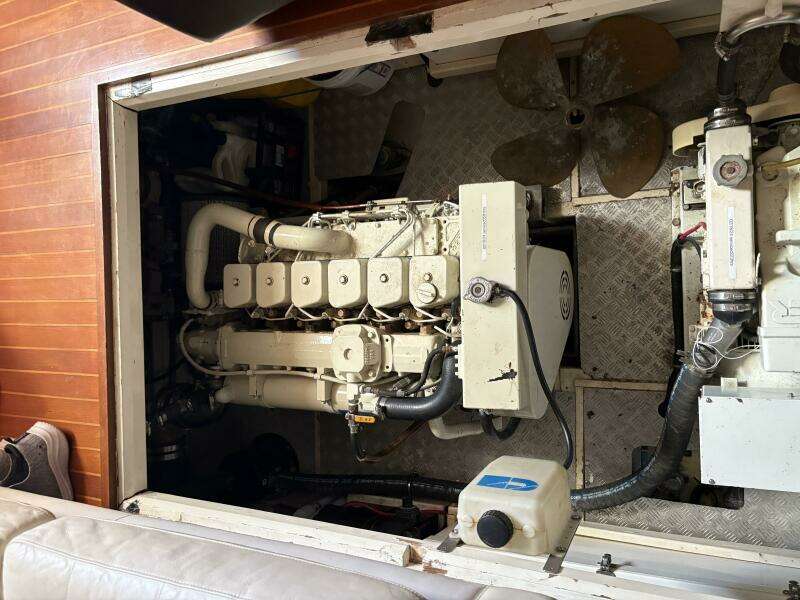36ft Heritage East Yacht For Sale