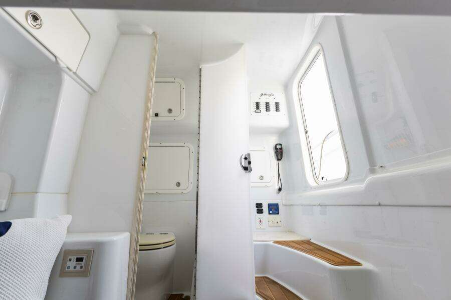 42ft Yellowfin Yacht For Sale