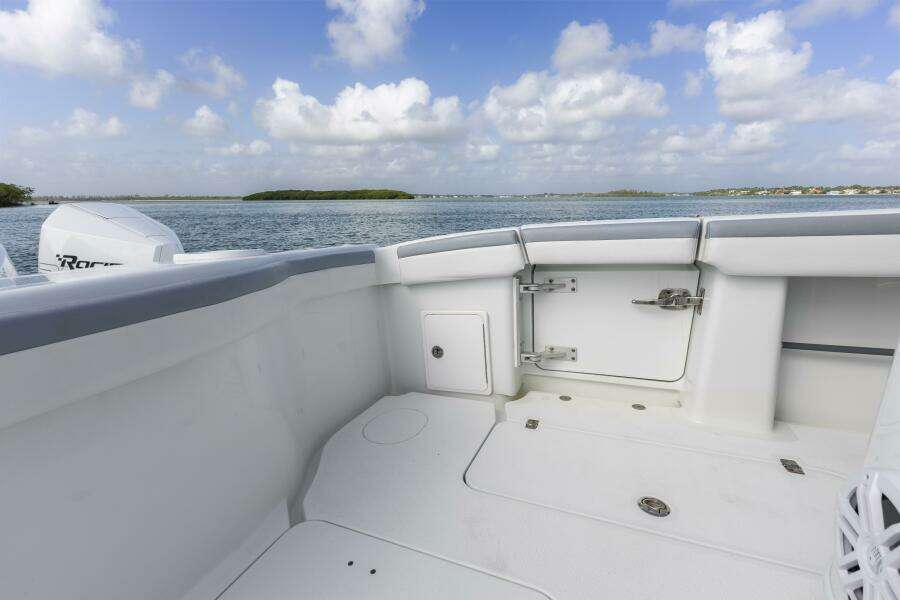 42ft Yellowfin Yacht For Sale