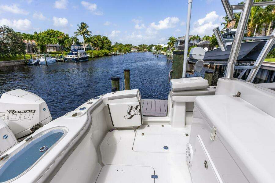 42ft Yellowfin Yacht For Sale