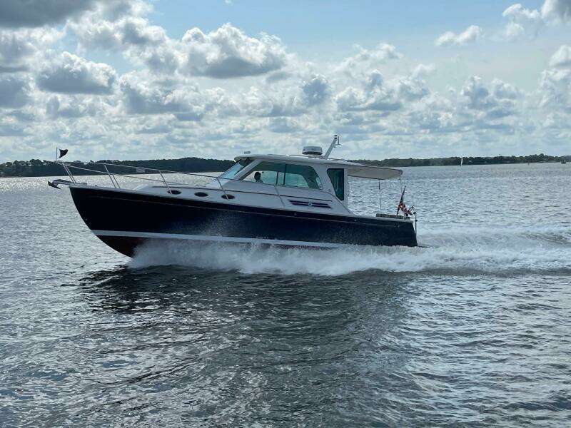 Merroir 34ft Back Cove Yacht For Sale