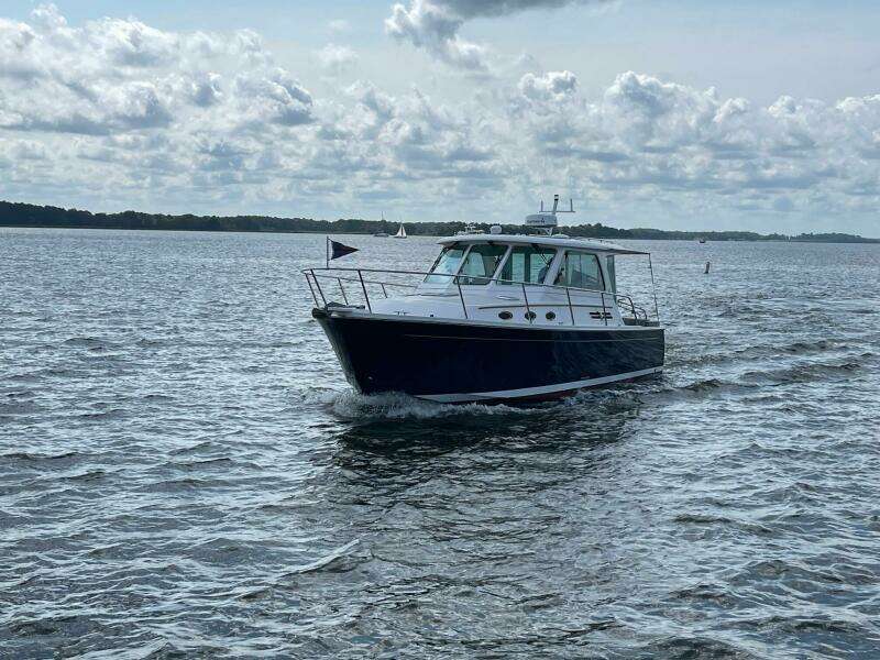 Merroir 34ft Back Cove Yacht For Sale