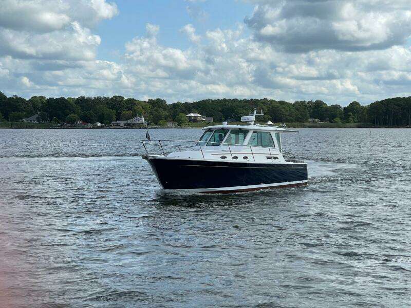 Merroir 34ft Back Cove Yacht For Sale