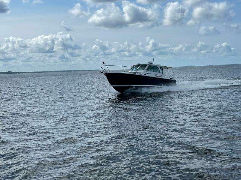 Merroir 34ft Back Cove Yacht For Sale