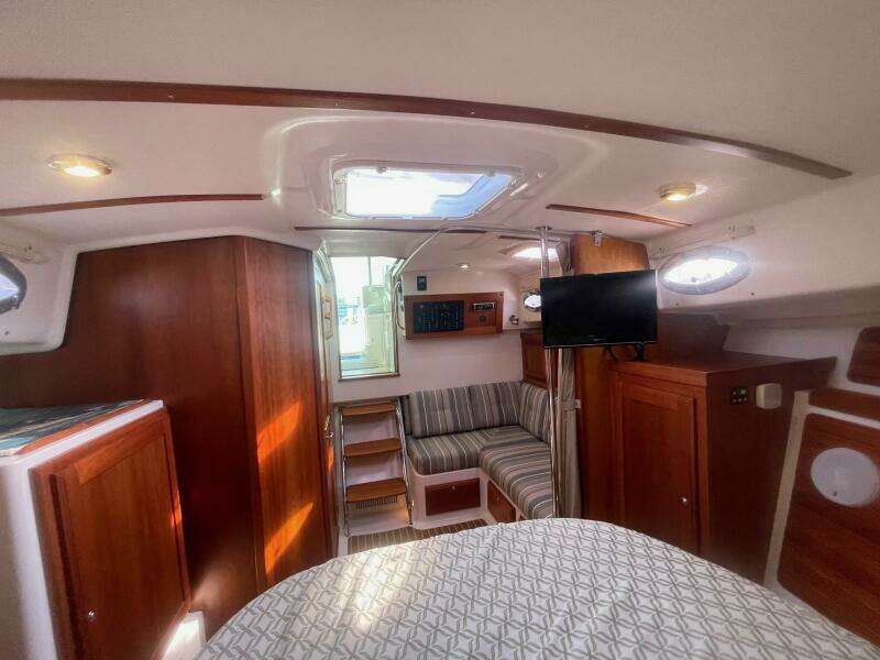 Merroir 34ft Back Cove Yacht For Sale