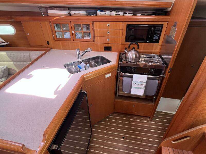 Intention 36ft Hunter Yacht For Sale