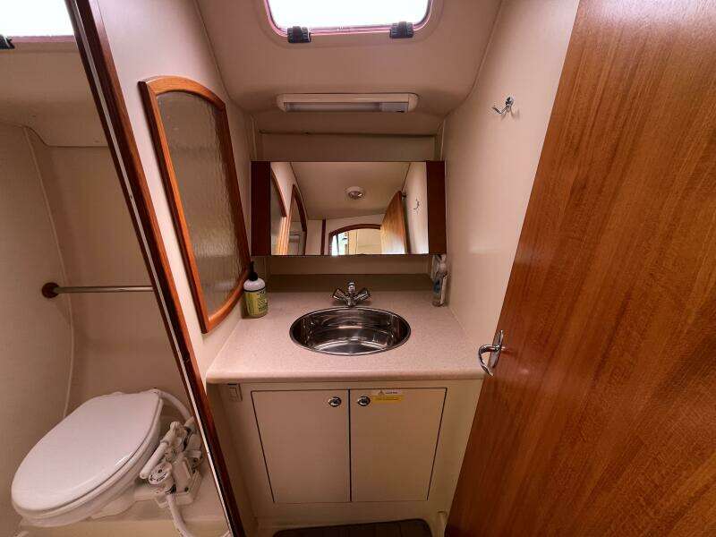 Intention 36ft Hunter Yacht For Sale