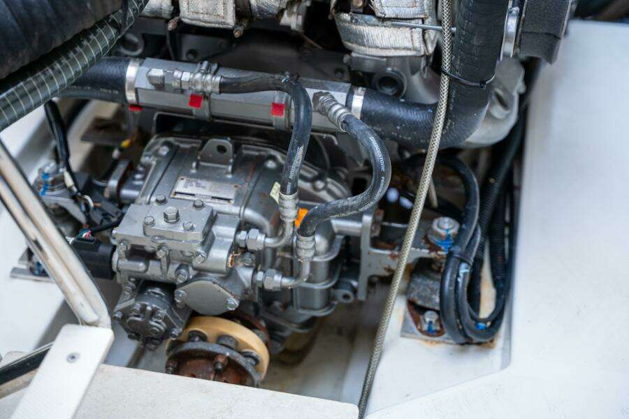 Breathe 53ft Robertson  amp  Caine Yacht For Sale