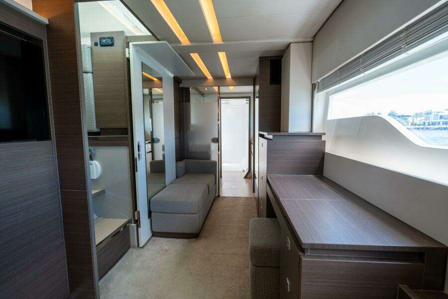 Breathe 53ft Robertson  amp  Caine Yacht For Sale