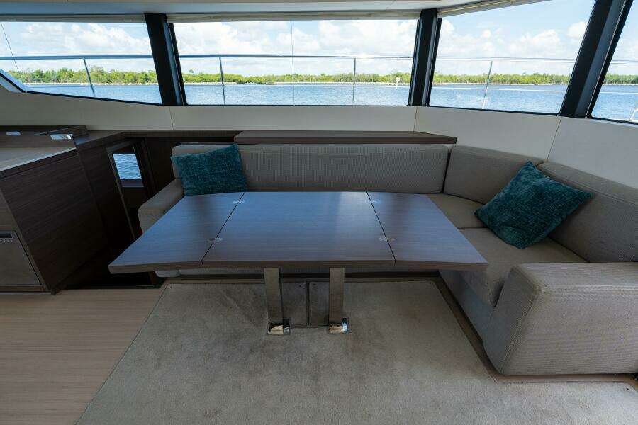 Breathe 53ft Robertson  amp  Caine Yacht For Sale