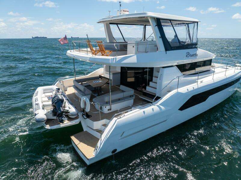 Breathe 53ft Robertson  amp  Caine Yacht For Sale