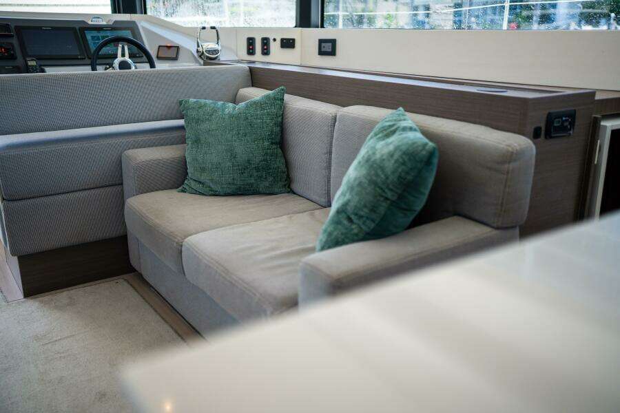 Breathe 53ft Robertson  amp  Caine Yacht For Sale
