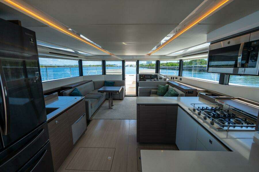 Breathe 53ft Robertson  amp  Caine Yacht For Sale
