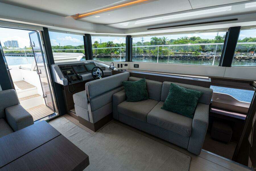 Breathe 53ft Robertson  amp  Caine Yacht For Sale
