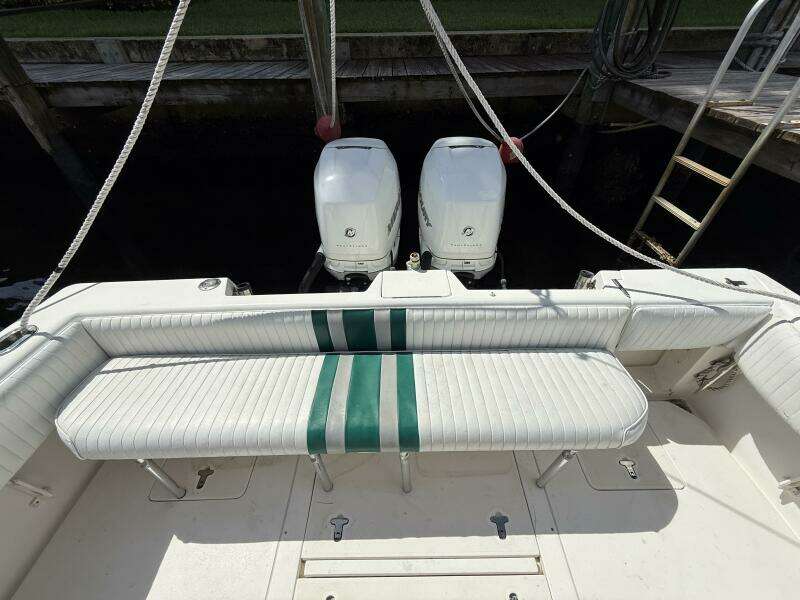 34ft Intrepid Yacht For Sale