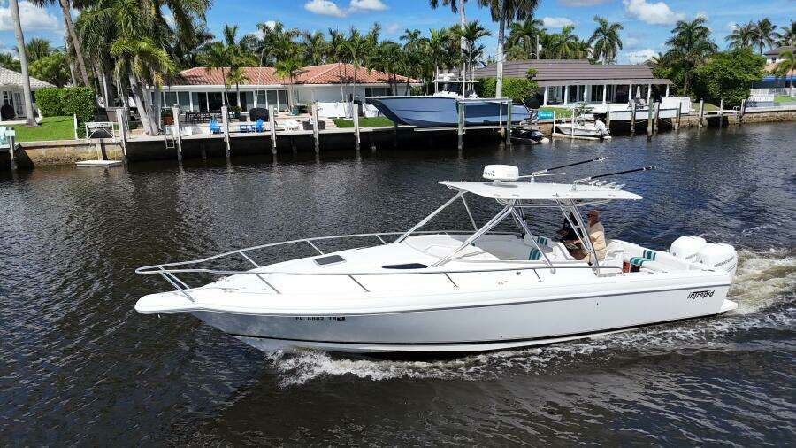 34ft Intrepid Yacht For Sale