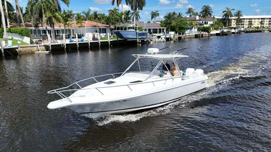 34ft Intrepid Yacht For Sale
