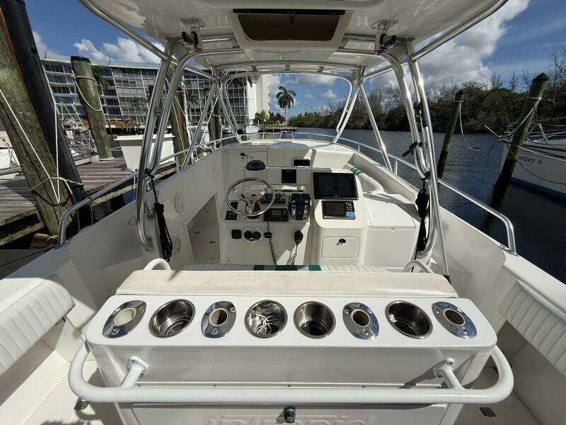 34ft Intrepid Yacht For Sale