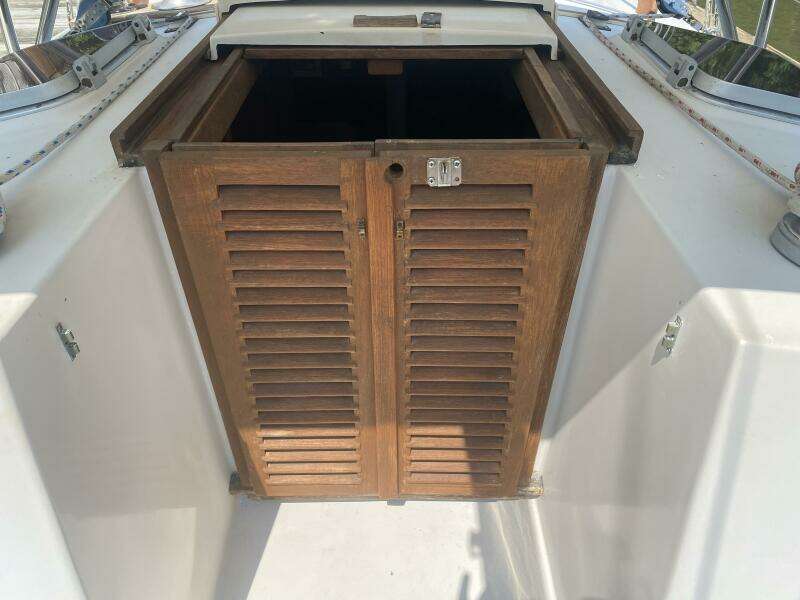36ft Bayfield Yacht For Sale
