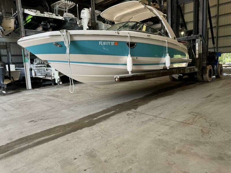 26ft Regal Yacht For Sale