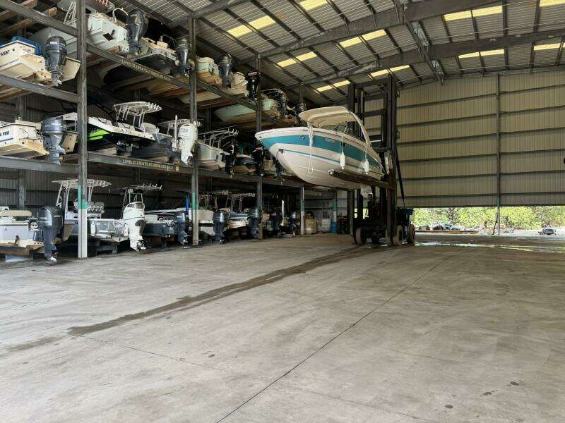 26ft Regal Yacht For Sale