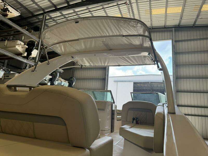 26ft Regal Yacht For Sale