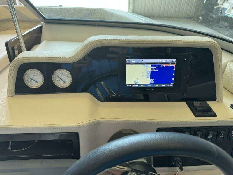 26ft Regal Yacht For Sale