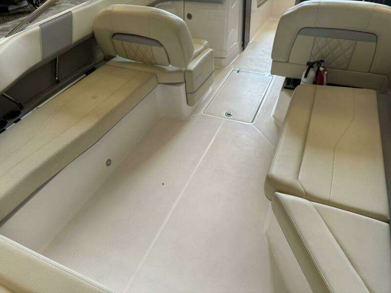 26ft Regal Yacht For Sale