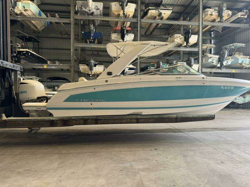 26ft Regal Yacht For Sale