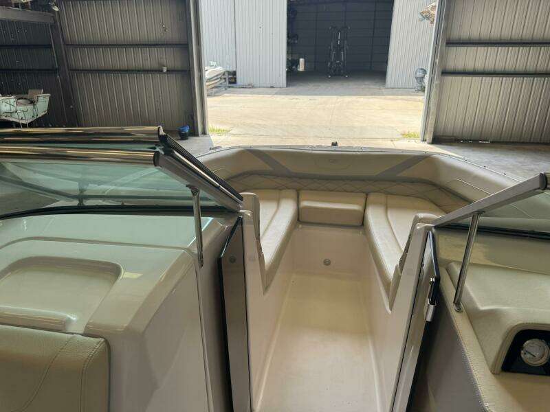 26ft Regal Yacht For Sale