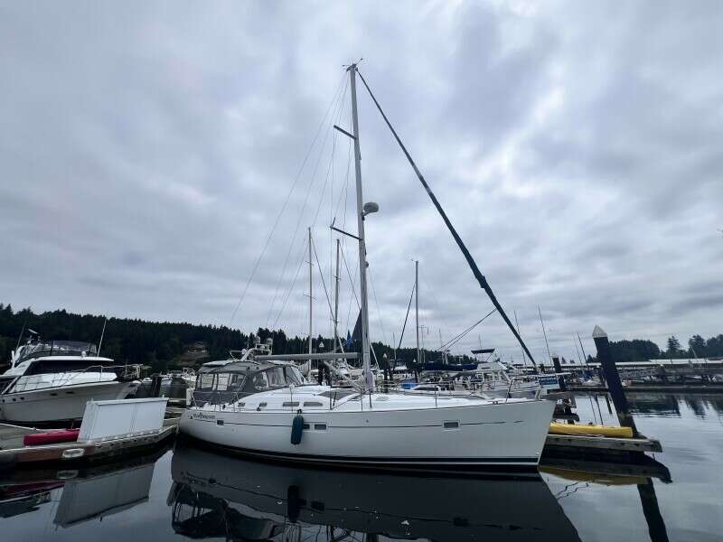 2006 Beneteau 423