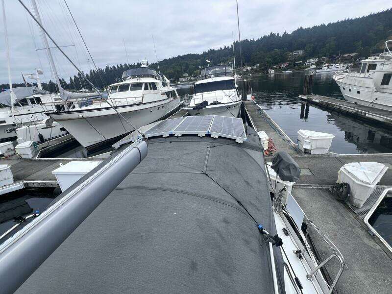 2006 Beneteau 423