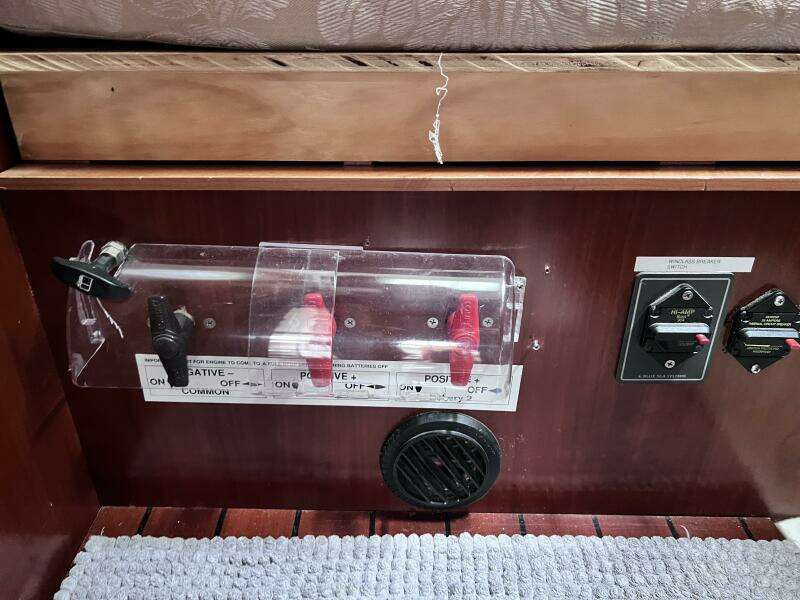 2006 Beneteau 423