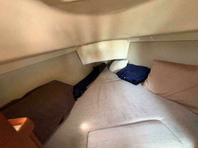 30ft Hunter Yacht For Sale