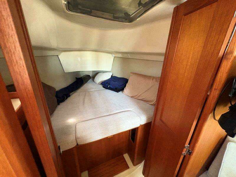 30ft Hunter Yacht For Sale