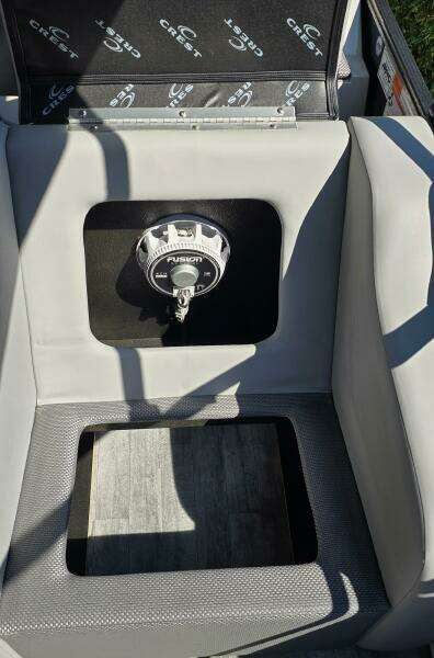 22ft Crest Yacht For Sale