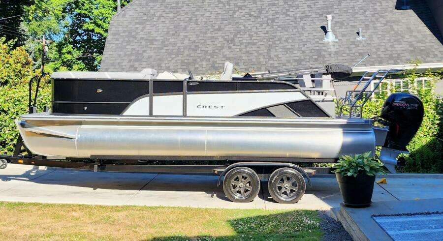 22ft Crest Yacht For Sale