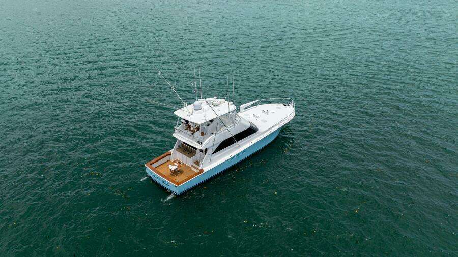 2004 Viking 61 Convertible 