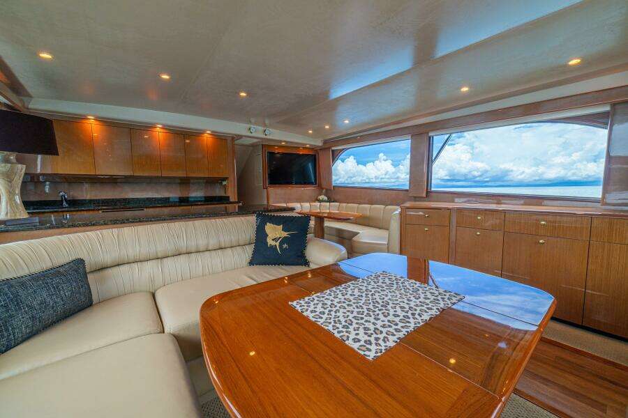 2004 Viking 61 Convertible 