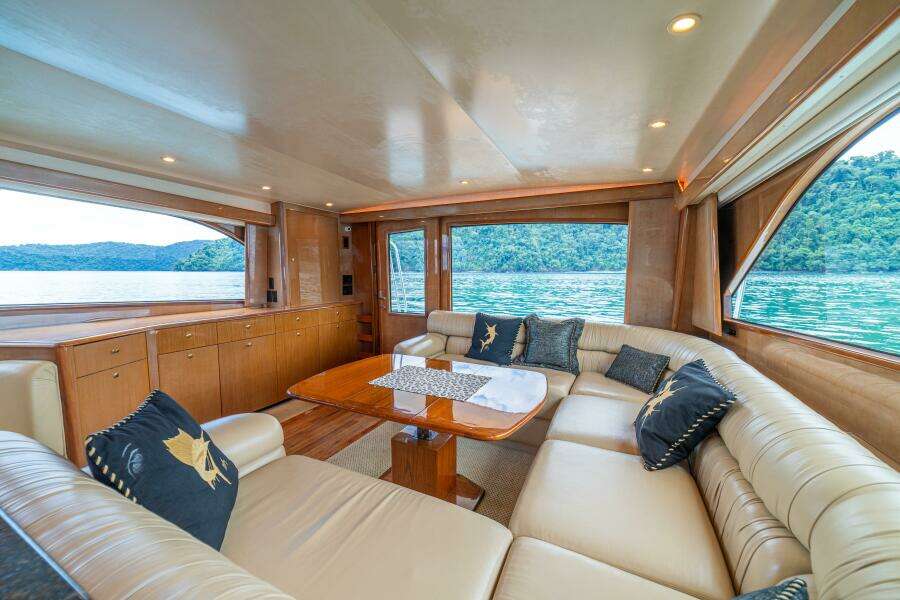 2004 Viking 61 Convertible 