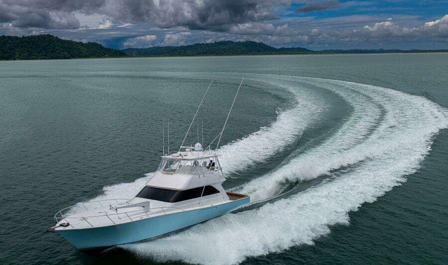 2004 Viking 61 Convertible 